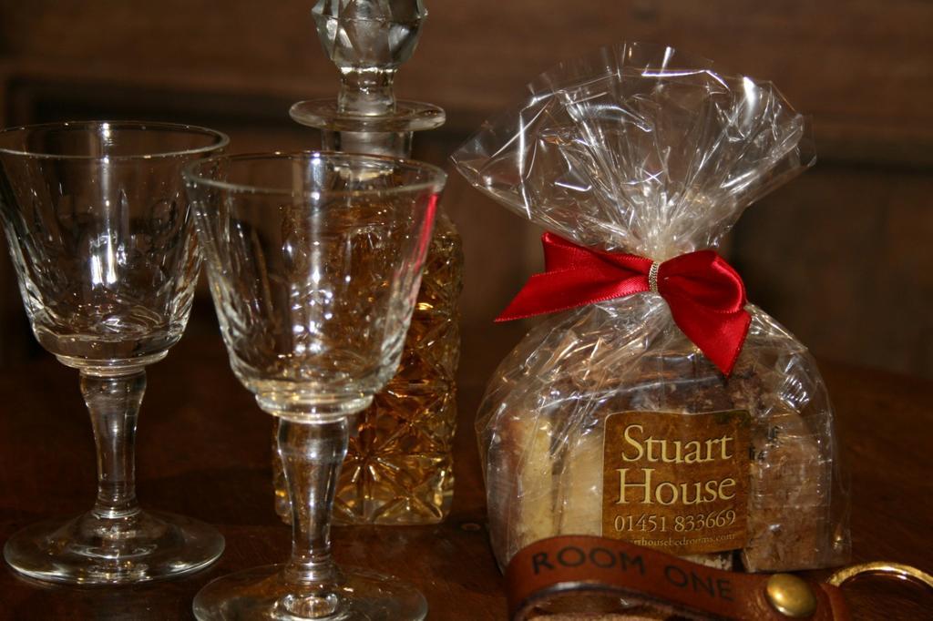 Stuart House Boutique Bedrooms Stow-on-the-Wold Exteriér fotografie